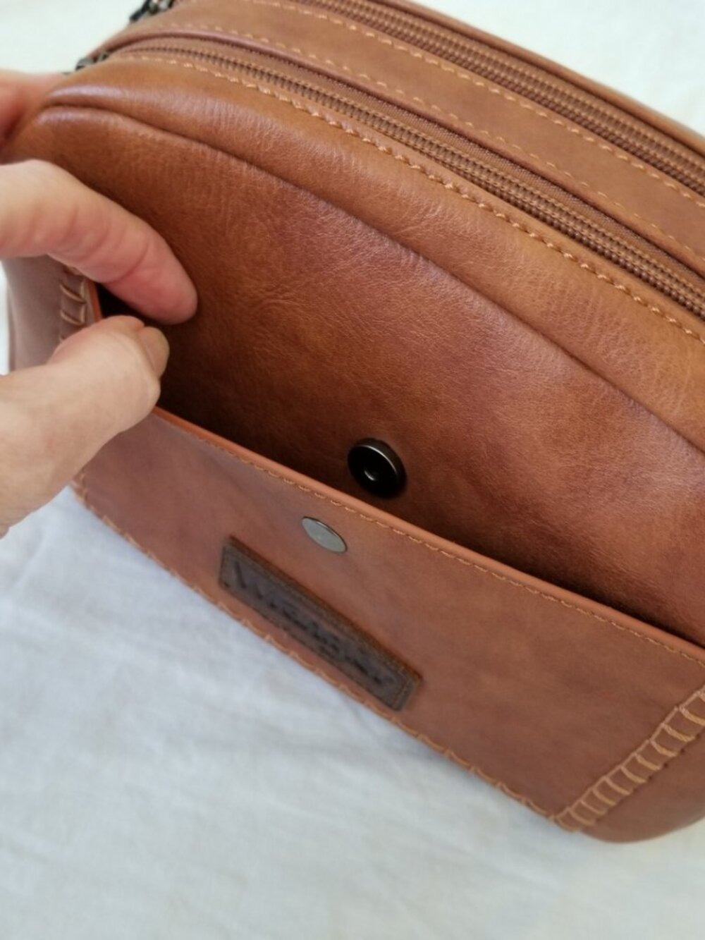 NWT! Wrangler Brown Faux Leather Purse Shoulder Crossbody Bag w/Detachable Strap - Picture 4 of 13